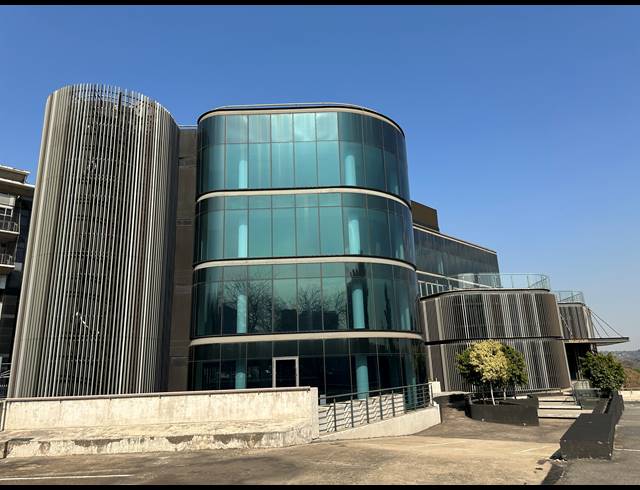 5,835M² OFFICE TO LET IN SANDTON CENTRAL